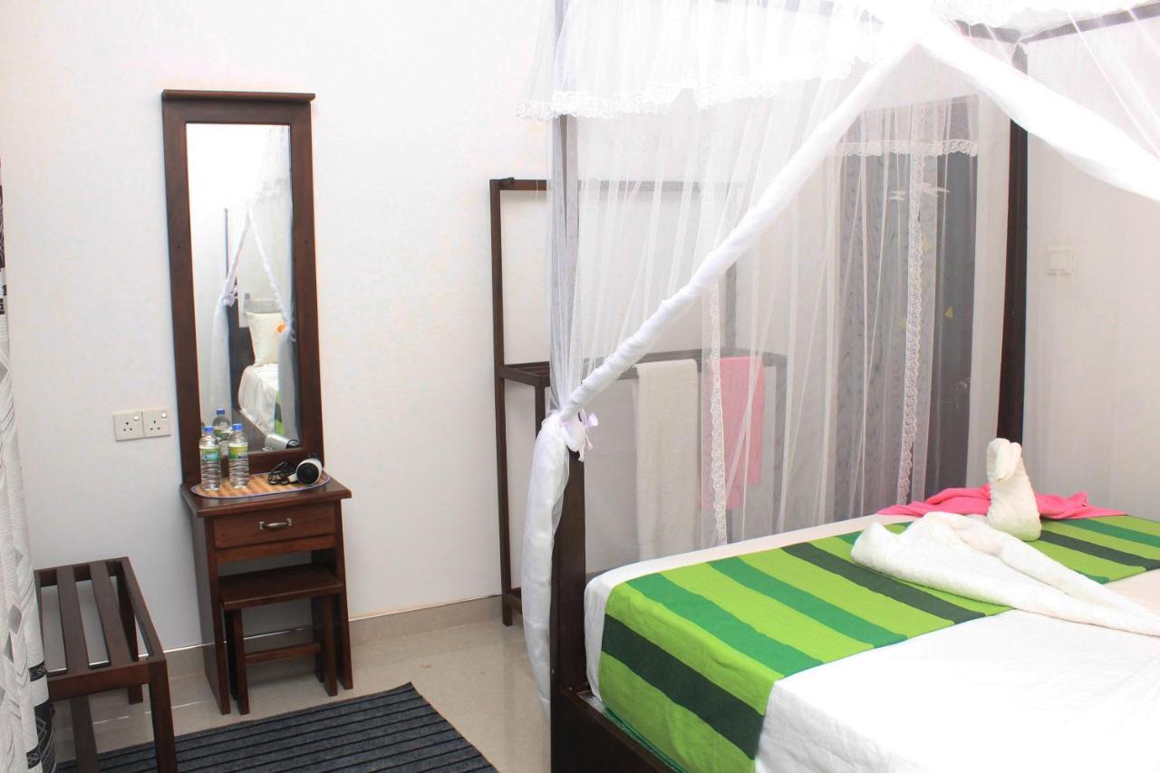 Hotel Bejewelled Sigirîya Extérieur photo